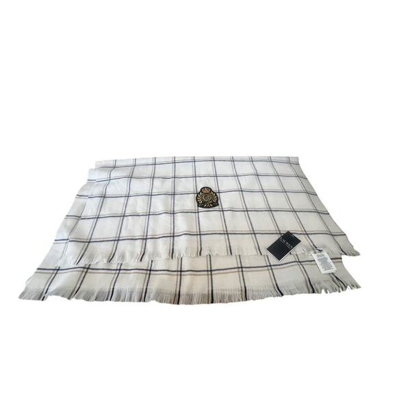 NWT Classic Ralph Lauren 70x 29 shawl scarf white and black striped soft cozy - Picture 6 of 7